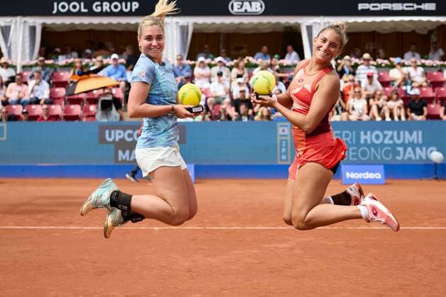 BÅSTAD 20230715 Irina Khromacheva and Panna Udvardy from Hungary celebrate after the doubles final during the Nordea Open tennis tournament in Bastad BÅSTAD SVERIGE Tennis x11830x  Copyright: xAndersxBjurö TTx NORDEA OPEN 2023