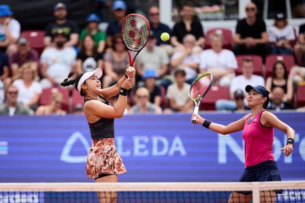 BÅSTAD 20230715 Su Jeong Jang and Eri Hozumi in the doubles final during the Nordea Open tennis tournament in Bastad BÅSTAD SVERIGE Tennis x11830x  Copyright: xAndersxBjurö TTx NORDEA OPEN 2023