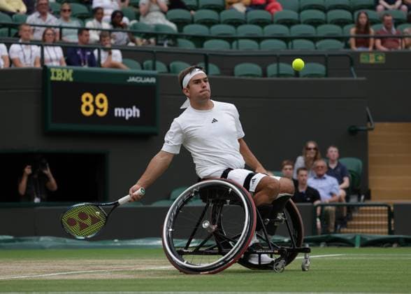 15th July 2023; All England Lawn Tennis and Croquet Club, London, England: Wimbledon Tennis Tournament; De La Puente (ESP) with a forehand shot to Alfie& xa0;Hewett (GBR) , mens wheelchair singles semi-final  ActionPlus12531411 JohnxPatrickxFletcher