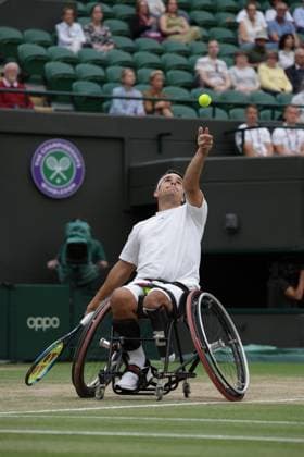 15th July 2023; All England Lawn Tennis and Croquet Club, London, England: Wimbledon Tennis Tournament; De La Puente (ESP) serves to Alfie& xa0;Hewett (GBR) , mens wheelchair singles semi-final  ActionPlus12531413 JohnxPatrickxFletcher