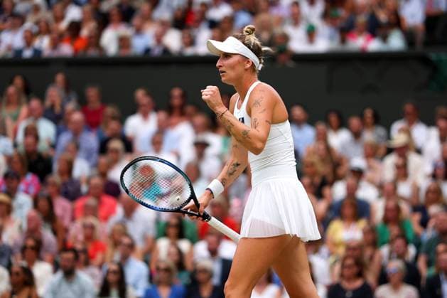 Mandatory Credit: Photo by Ella Ling Shutterstock (14010522t) Marketa Vondrousova during the Ladies Singles final Wimbledon Tennis Championships, Day 13, The All England Lawn Tennis and Croquet Club, London, UK - 15 Jul 2023 Wimbledon Tennis Championships, Day 13, The All England Lawn Tennis and Croquet Club, London, UK - 15 Jul 2023  Copyright: xEllaxLing Shutterstockx 14010522t