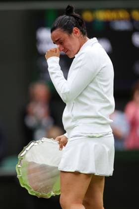 Mandatory Credit: Photo by Ella Ling Shutterstock (14010522az) An upset Ons Jabeur after defeat in the Ladies SIngles final Wimbledon Tennis Championships, Day 13, The All England Lawn Tennis and Croquet Club, London, UK - 15 Jul 2023 Wimbledon Tennis Championships, Day 13, The All England Lawn Tennis and Croquet Club, London, UK - 15 Jul 2023  Copyright: xEllaxLing Shutterstockx 14010522az