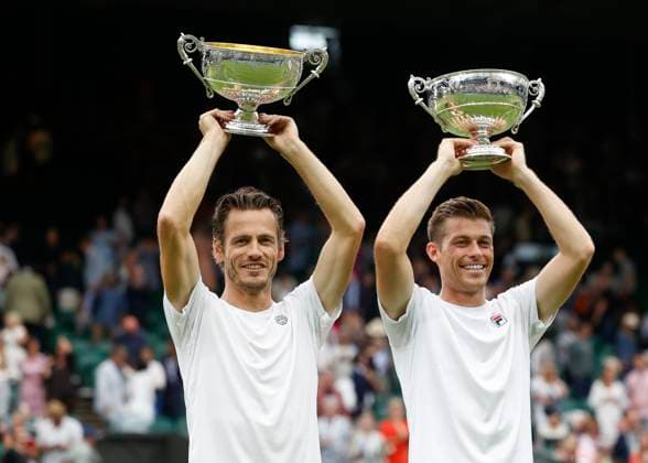 Wesley Koolhof Neal Skupskimit the cup, trophy, joy, emotion, mens doubles, final, final match Copyright: xJuergenxHasenkopfx