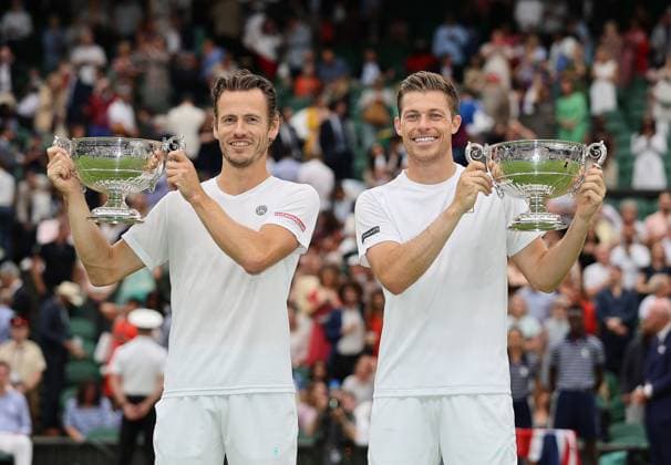 TENNIS - Wimbledon 2023 LONDON,ENGLAND,15.JUL.23 - TENNIS - ATP, Tennis Herren World Tour, Wimbledon, Grand Slam, doubles, final. Image shows Wesley Koolhof (NED) and Neal Skupski (GBR). keywords: award ceremony, trophy.  GEPAxpictures xAlanxGrieves