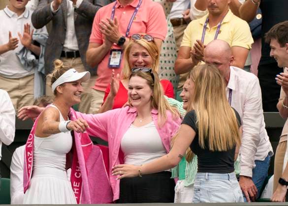 2023 Wimbledon Championships Winner Marketa Vondrousova climbs up into the stands to embrace friends and family after winning the womens™ finals on Day 13 at the 2023 Wimbledon Championships at the All England Club, London, UK, 15 July 2023, Credit:Peter van den Berg Avalon United Kingdom, England, London, All England Lawn Tennis and Croquet Club  Copyright: xPeterxvanxdenxBergx xAvalonx 0789315250