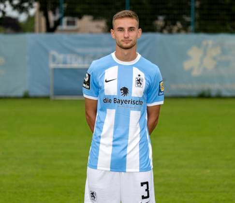 16 07 2023, football 3 league 2023 2024, TSV 1860 Munich, portrait date 2023 2024, at Grünwalderstrasse 114, Munich Niklas Lang TSV 1860 Munich ,