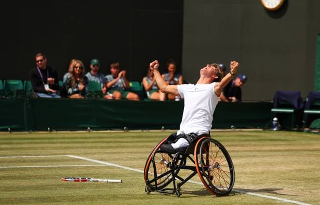 Mandatory Credit: Photo by Ella Ling Shutterstock (14011309d) Niels Vink wins in the Quad Wheelchair singles final and celebrates Wimbledon Tennis Championships, Day 14, The All England Lawn Tennis and Croquet Club, London, UK - 16 Jul 2023 Wimbledon Tennis Championships, Day 14, The All England Lawn Tennis and Croquet Club, London, UK - 16 Jul 2023  Copyright: xEllaxLing Shutterstockx 14011309d