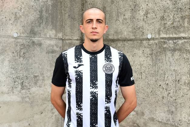 Soccer men Oberliga Westfalen season 2023 2024 photo session SG Wattenscheid 09 on 16 07 2023 at Lohrheidestadion in Bochum Wattenscheid Mike Lewicki SG Wattenscheid 09 Lower Saxony Germany