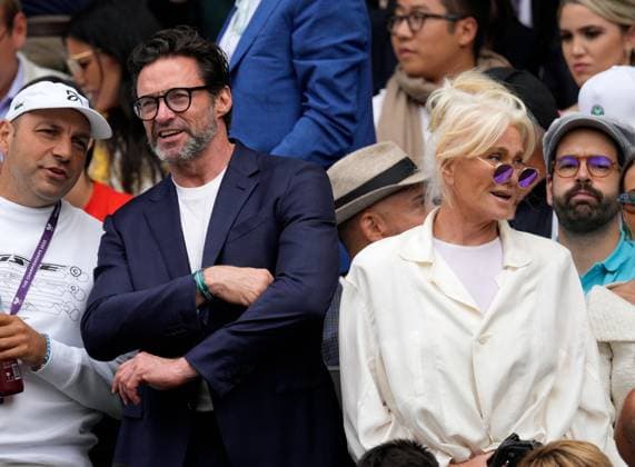 Mandatory Credit: Photo by Dave Shopland Shutterstock (14011307cq) Hugh Jackman and Deborra-Lee Furness watching the action on Centre Court Wimbledon Tennis Championships, Day 14, The All England Lawn Tennis and Croquet Club, London, UK - 16 Jul 2023 Wimbledon Tennis Championships, Day 14, The All England Lawn Tennis and Croquet Club, London, UK - 16 Jul 2023  Copyright: xDavexShopland Shutterstockx 14011307cq