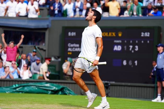 Mandatory Credit: Photo by Javier Garcia Shutterstock (14011311gw) Carlos Alcaraz celebrates during the Men s Singles final Wimbledon Tennis Championships, Day 14, The All England Lawn Tennis and Croquet Club, London, UK - 16 Jul 2023 Wimbledon Tennis Championships, Day 14, The All England Lawn Tennis and Croquet Club, London, UK - 16 Jul 2023  Copyright: xJavierxGarcia Shutterstockx 14011311gw