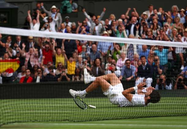 Mandatory Credit: Photo by Ella Ling Shutterstock (14011309gu) Carlos Alcaraz celebrates victory in the Men s Singles final Wimbledon Tennis Championships, Day 14, The All England Lawn Tennis and Croquet Club, London, UK - 16 Jul 2023 Wimbledon Tennis Championships, Day 14, The All England Lawn Tennis and Croquet Club, London, UK - 16 Jul 2023  Copyright: xEllaxLing Shutterstockx 14011309gu