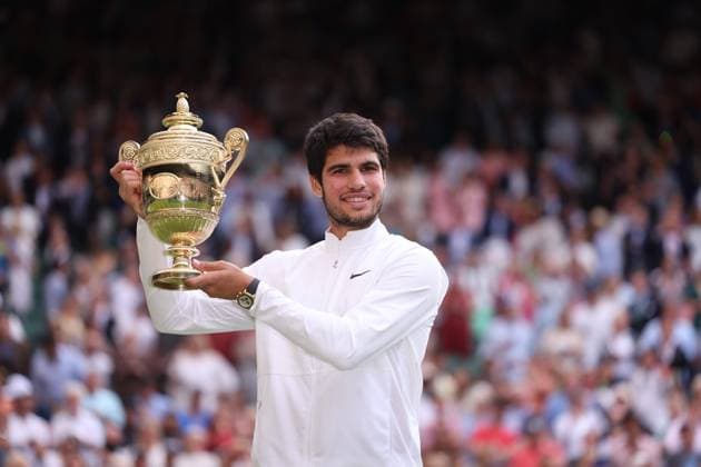 Carlos Alcaraz wins over Novak Djokovic (Ser) TENNIS : Wimbledon 2023 - 16 07 2023 AntoineCouvercelle Panoramic  