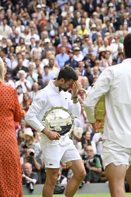 Tennis : Wimbledon 2023 - Angleterre - Finale simple Messieurs- Victoire de Carlos Alcaraz Espagne contre Novak Djokovic Serbie Tennis : Wimbledon 2023 - Angleterre- 16 07 23 ChrysleneCaillaud Panoramic  