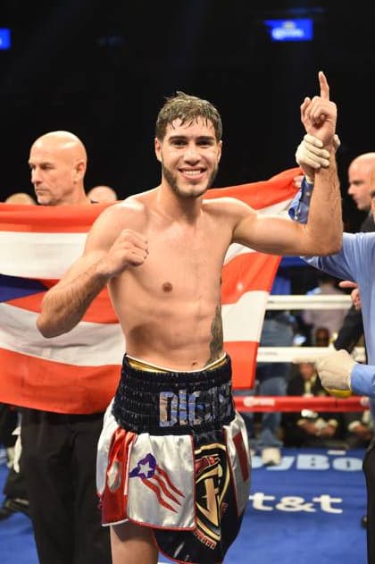 August 9 2014 Barclays Center Brooklyn New York Fight Night Action Prichard Colon Lenwood Dozier Brooklyn New York USA Copyright: xTomxHoganx _RPK5082