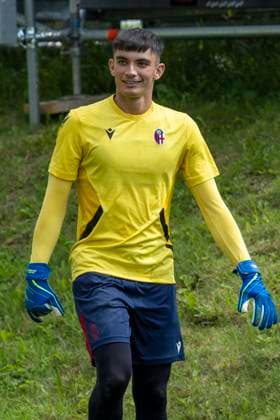 Foto Castaldi LaPresse 17 Luglio 2023 - Valles , Italia - calcio - Bologna Allenamento - Stadio Fußballplatz Valles Nella foto: Nicola Bagnolini (Bologna) July 17, 2023 Valles, Italy - sport, calcio - Training - Fußballplatz Valles Stadium. In the pic: Nicola Bagnolini (Bologna)  Copyright: xCastaldi LaPressex