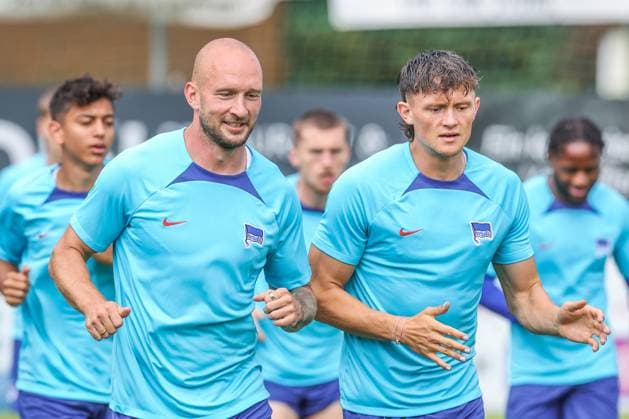 17 07 2023, football, season 2023 2024, training camp Hertha BSC in Zell am See, f l Toni Leistner Hertha BSC , Fabian Reese Hertha BSC Zell am See Alois Latini Stadium Austria xRHR PHOTO TRx Copyright: RHR-FOTOx RHR-FOTO TR