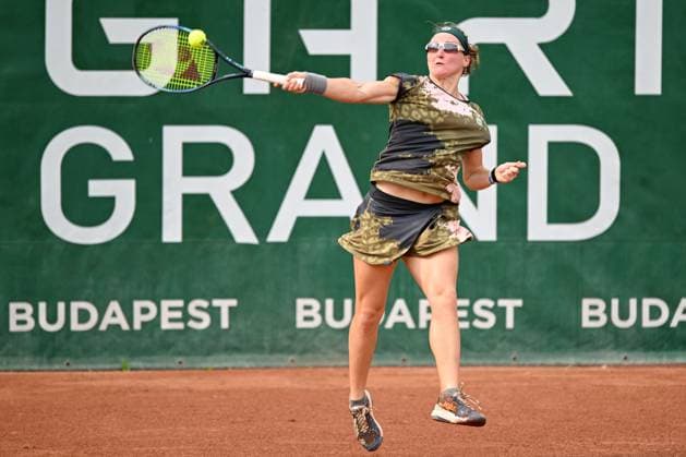 Carole Monnet (FRA) during the first day main draw match of WTA250 Hungarian Gran Prix Tennis on July 17th, 2023 at Romai Teniszakademia , Budapest, Hungary  Copyright: xVinnyxOrlando IPAxSportx xipa-agx xx 0 IPA_IPA39274598