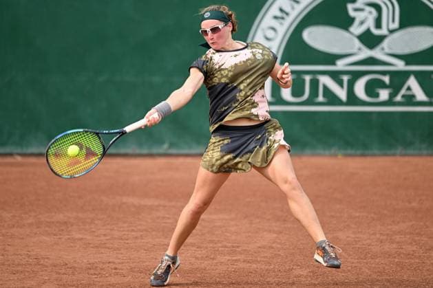 Carole Monnet (FRA) during the first day main draw match of WTA250 Hungarian Gran Prix Tennis on July 17th, 2023 at Romai Teniszakademia , Budapest, Hungary  Copyright: xVinnyxOrlando IPAxSportx xipa-agx xx 0 IPA_IPA39274600