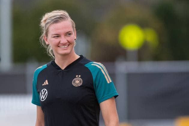 Sport Themen der Woche KW29 Alexandra Popp (Deutschland, 11), AUS, Training DFB Frauen Nationalmannschaft, Deutschland, FIFA Frauen Fussball Weltmeisterschaft Australien 2023, 18.07.2023 AUS, Training DFB Frauen Nationalmannschaft, Deutschland, FIFA Frauen Fussball Weltmeisterschaft Australien 2023, 18.07.2023 Tuggerah *** Alexandra Popp Germany, 11 , AUS, training DFB womens national team, Germany, FIFA Womens World Cup Australia 2023, 18 07 2023 AUS, training DFB womens national team, Germany, FIFA Womens World Cup Australia 2023, 18 07 2023 Tuggerah Copyright: xEibner-Pressefoto Memmlerx EP_MMR