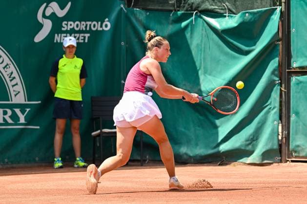 Anna Siskova (CZE) during the second day main draw match of WTA250 Hungarian Gran Prix Tennis on July 18th, 2023 at Romai Teniszakademia , Budapest, Hungary  Copyright: xVinnyxOrlando IPAxSportx xipa-agx xx 0 IPA_IPA39284708