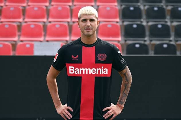 Exequiel Palacios Bayer 04 Leverkusen 1 BL, Porträttermin 2023 2024,