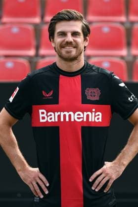 Jonas Hofmann Bayer 04 Leverkusen 1 BL, portrait date 2023 2024,