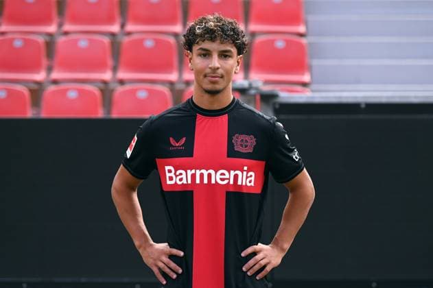 Amyan Aourir Bayer 04 Leverkusen 1 BL, Porträttermin 2023 2024,