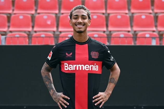 Arthur Bayer 04 Leverkusen 1 BL, portrait date 2023 2024,