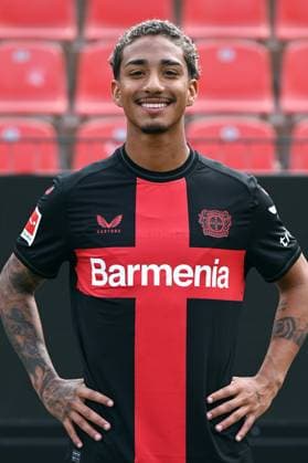 Arthur Bayer 04 Leverkusen 1 BL, portrait date 2023 2024,