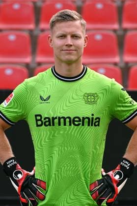 Patrick Pentz Bayer 04 Leverkusen 1 BL, Porträttermin 2023 2024,