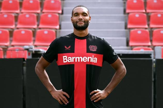 Jonathan Tah Bayer 04 Leverkusen 1 BL, Porträttermin 2023 2024,