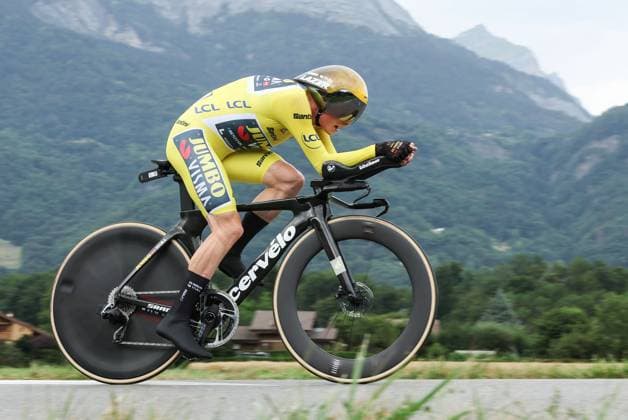 Danish Jonas Vingegaard of Jumbo-Visma pictured in action during stage 16 of the Tour de France cycling race, an individual time trial from Passy to Combloux (22,4 km), France, Tuesday 18 July 2023. This year s Tour de France takes place from 01 to 23 July 2023. DAVIDxPINTENS  x70766988x