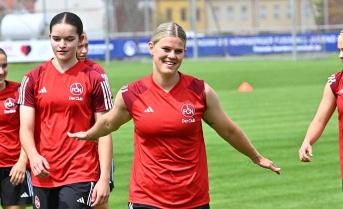 18 07 2023 football 1 women football Bundesliga season 2023 2024 1 FC Nürnberg Nuernberg FCN club women club training sports photo zinc xwoxzix Lea Paulick 1, 1 FC Nürnberg FCN