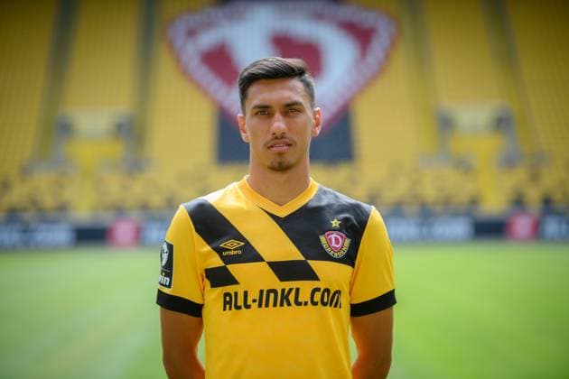 Claudio Kammerknecht SG Dynamo Dresden 3 league, portrait date 2023 2024