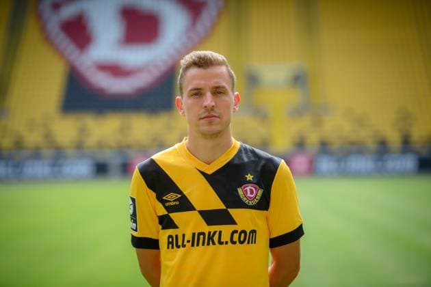 Niklas Hauptmann SG Dynamo Dresden 3 league, portrait date 2023 2024