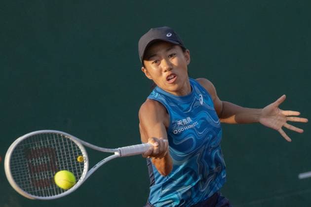 (230719) -- BUDAPEST, July 19, 2023 -- Zhang Shuai of China competes during the women s singles round of 32 match between Amarissa Toth of Hungary and Zhang Shuai of China at the WTA, Tennis Damen 250 Hungarian Grand Prix in Budapest, Hungary on July 18, 2023. (Photo by Xinhua) (SP)HUNGARY-BUDAPEST-TENNIS-WTA-HUNGARIAN GRAND PRIX-WOMEN S SINGLES AttilaxVolgyi 