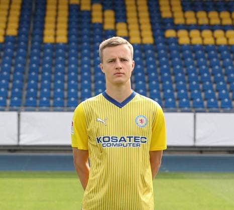 Robert Ivanov Eintracht Braunschweig Eintracht Braunschweig 2 BL, portrait date 2023 2024