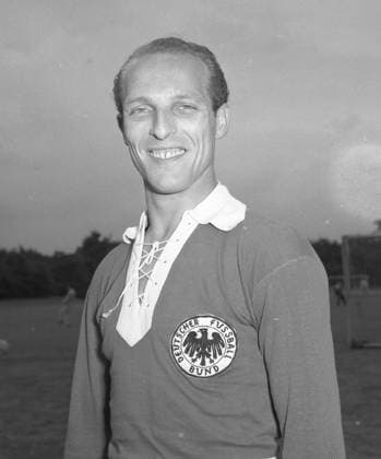 Deutsche Fußballnationalmannschaft: Michael Pfeiffer Portrait. Aufn.: 03.09.1956. *** German national soccer team Michael Pfeiffer portrait Aufn 03 09 1956 HM