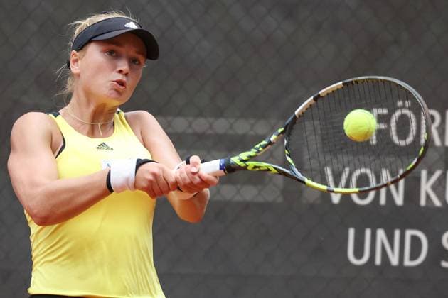 Darmstadt 19 July 2023 47 International Womens ITF W25 Singles Tennis Tournament v l , Caijsa Wilda HENNEMANN SWE playing a backhand Copyright: JoaquimxFerreira