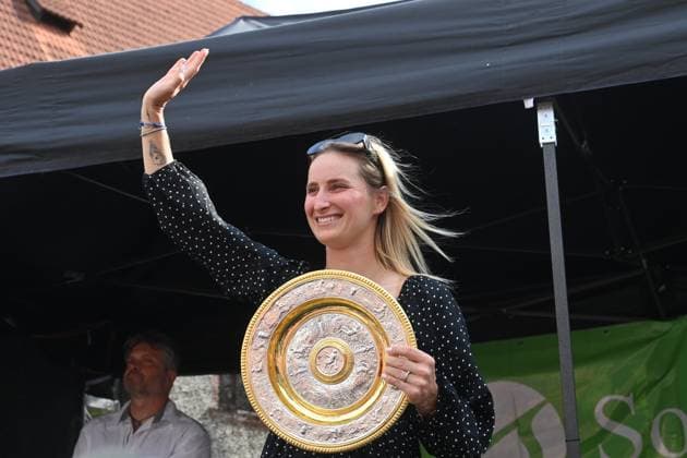 Tennis, Women, Wimbledon winner Marketa Vondrousova visits home town Sokolov