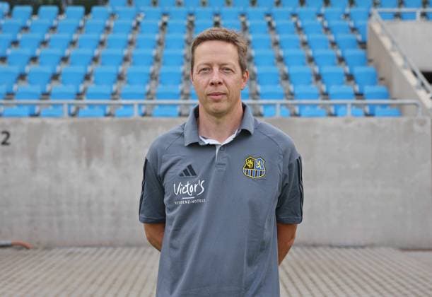 Team Physician Dr Med Markus Pahl 1 FC Saarbrücken 3 Liga, Porträttermin 2023 2024 Saarbrücken Ludwigsparkstadion Saarland Germany DE