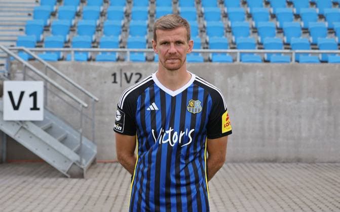 Manuel Zeitz 1 FC Saarbrücken 3 league, portrait date 2023 2024 Saarbrücken Ludwigsparkstadion Saarland Germany DE