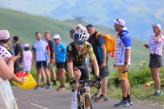 Tour de France PHOTOPQR LE DAUPHINE Tom Pham Van Suu ; Les Allues ; 19 07 2023 ; Tom PHAM VAN SUU LE DAUPHINE LIBERE Photopqr Les Allues, Col de la Loze (Savoie) 19 07 2023 Wout van Aert a la mine basse dans le col de la Loze. - TOUR DE FRANCE JULY 19, 2023 STAGE 17 SAINT-GERVAIS MONT-BLANC>COURCHEVEL Les Allues Savoie Rhône-Alpes France  Copyright: xPHOTOPQR LExDAUPHINE MAXPPPxTomxPhamxVanxSuux 20230719JDL3754 20230719JDL3754