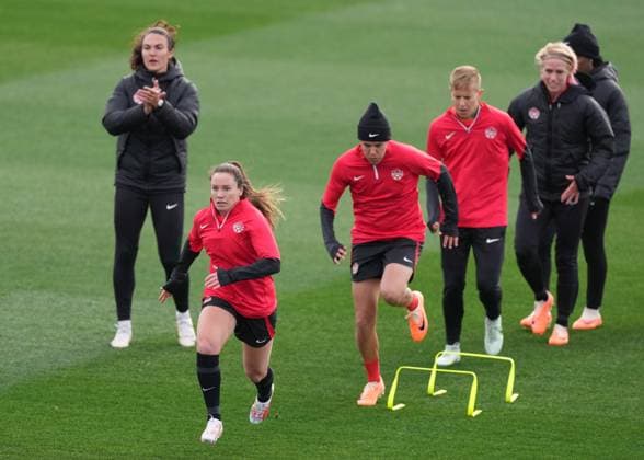 July 20, 2023, Melbourne, Australia: Canada™s Allysha Chapman, left, runs followed by Christine Sinclair and Quinn during a training session ahead of the FIFA Women s World Cup in Melbourne, Australia, Thursday, July 20, 2023. Canada News - July 20, 2023  - ZUMAc35_ 20230720_zaf_c35_010 Copyright: xScottxBarbourx