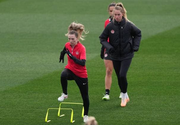 July 20, 2023, Melbourne, Australia: Canada™s Gabrielle Carle runs during a training session ahead of the FIFA Women s World Cup in Melbourne, Australia, Thursday, July 20, 2023. Canada News - July 20, 2023  - ZUMAc35_ 20230720_zaf_c35_013 Copyright: xScottxBarbourx