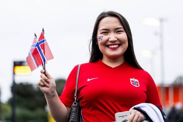 230720 A fan of Norway ahead of the FIFA Women s World Cup football match between New Zealand and Norway on July 20, 2023 in Auckland. Photo: Mathias Bergeld BILDBYRAN kod MB VG0487 bbeng fotball fotboll football norge norway a kvinner dam fotbolls-vm fotball vm kvinner världsmästerskap verdensmesterskap vm fifa womens world cup day 1 nya zeeland new zealand publik *** 230720 A fan of Norway ahead of the FIFA Women s World Cup football match between New Zealand and Norway on July 20, 2023 in Auckland Photo Mathias Bergeld BILDBYRAN code MB VG0487 bbeng fotball fotboll fotboll norge norway a kvinner dam fotbolls vm fotboll vm kvinnor verdensmästerskap verdensmesterskap vm fifa womens world cup day 1 nya zeeland new zealand publik  Copyright: MATHIASxBERGELD BB230720MB009