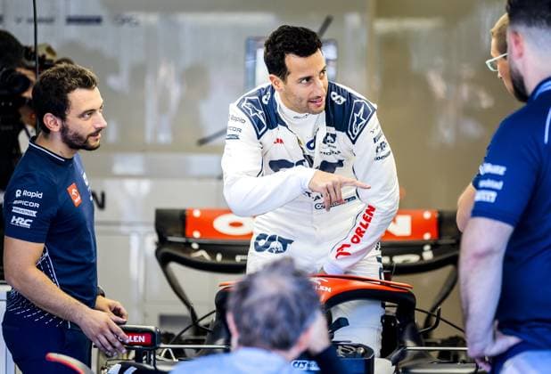 BUDAPEST - Daniel Ricciardo (AlphaTauri), who replaces Dutch driver Nyck de Vries from this race onwards, does a seat fitting in his car on the Hungaroring Circuit in the run-up to the Grand Prix of Hungary. ANP REMKO DE WAAL xVIxANPxSportx xxANPxIVx 473938873 originalFilename: 473938873.jpg