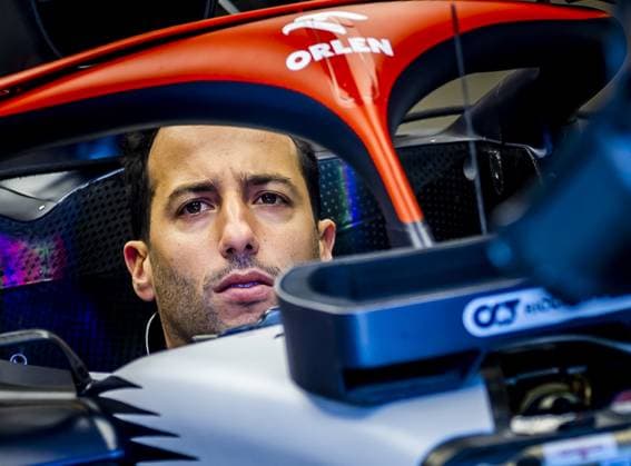 BUDAPEST - Daniel Ricciardo (AlphaTauri), who replaces Dutch driver Nyck de Vries from this race onwards, does a seat fitting in his car on the Hungaroring Circuit in the run-up to the Grand Prix of Hungary. ANP REMKO DE WAAL xVIxANPxSportx xxANPxIVx 473939464 originalFilename: 473939464.jpg