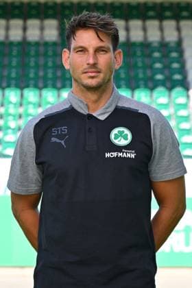 18 07 2023 SpVgg Greuther Fürth Kleeblatt Spielvereinigung 2 Fussball Bundesliga Saison 2023 2024 photo appointment portrait appointment presentation press appointment single photo portrait portrait head picture Dr Stefan Söllner team doctor SpVgg Greuther Fürth