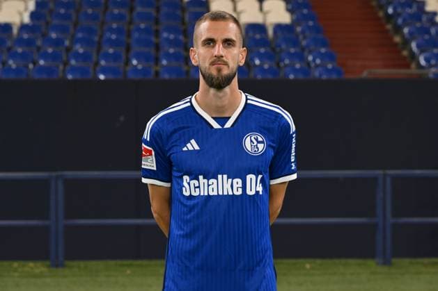 Dominick Drexler FC Schalke 04 2 BL, portrait date 2023 2024 Gelsenkirchen North Rhine Westphalia Germany Team2